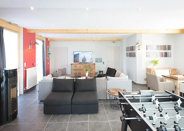 Au Clair De La Lys بيت للعطل